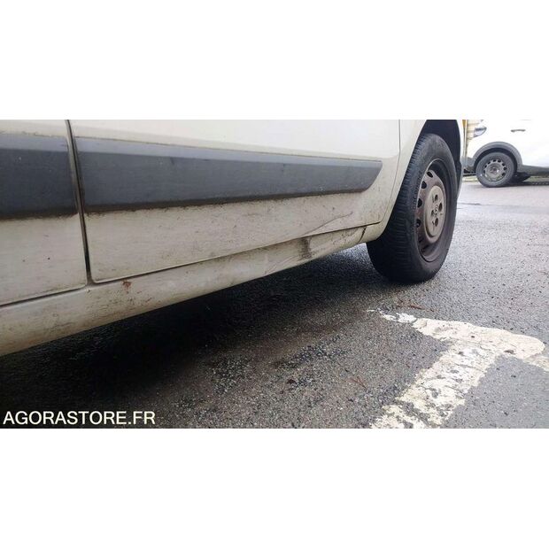 2015 Peugeot Bipper-44834790