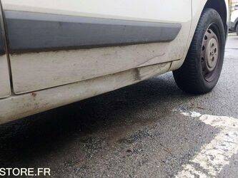 2015-peugeot-bipper-1402957-44834790