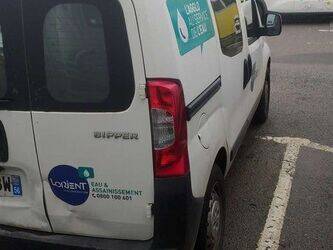 2015-peugeot-bipper-1402957-44834803