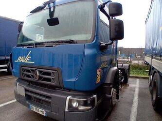 2015-renault-premium-1402959-44834814