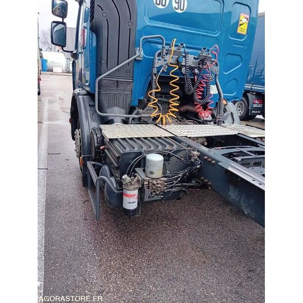 2015 Renault PREMIUM-44834817