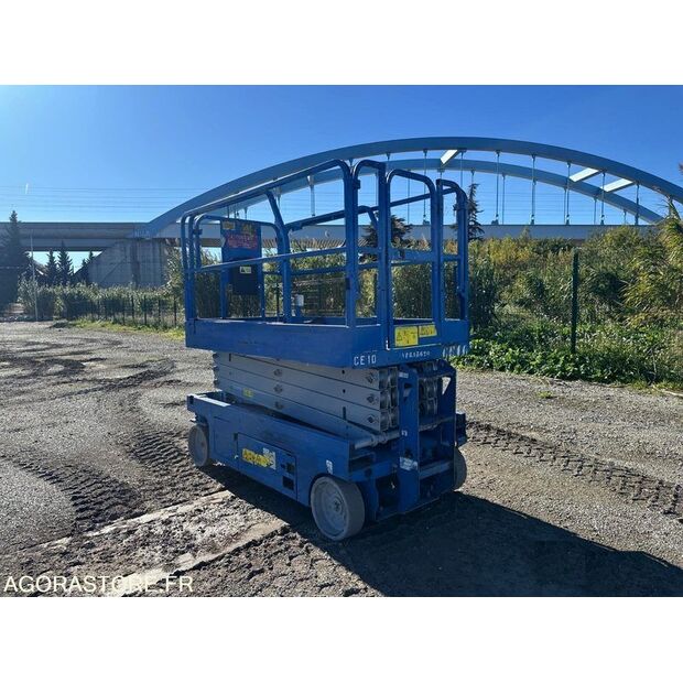 2013 جيني GS2646-44834834