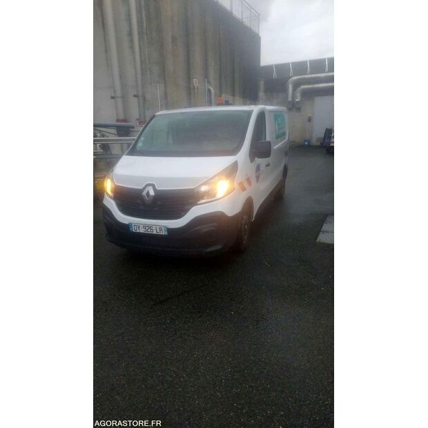 2015 Renault Trafic-44834840