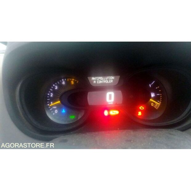 2015 Renault Trafic-44834841