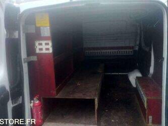 2015-renault-trafic-1402964-44834845