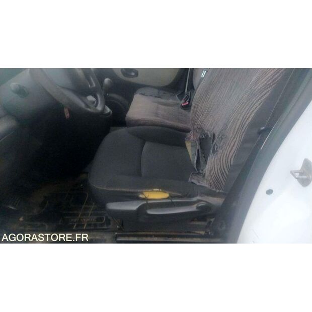 2015 Renault Trafic-44834846