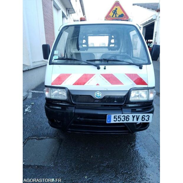 2008 بياجيو Porter-44834873