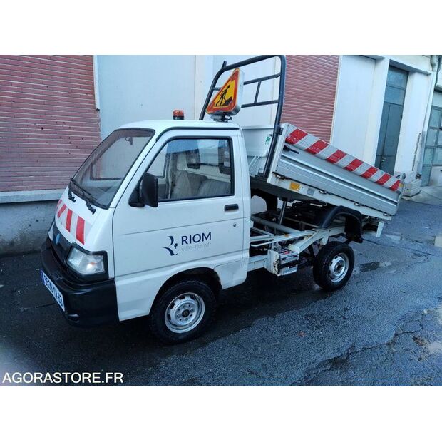 2008 بياجيو Porter-44834875