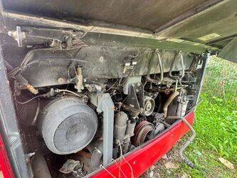 2011-mercedes-benz-intouro-1402968-44834882