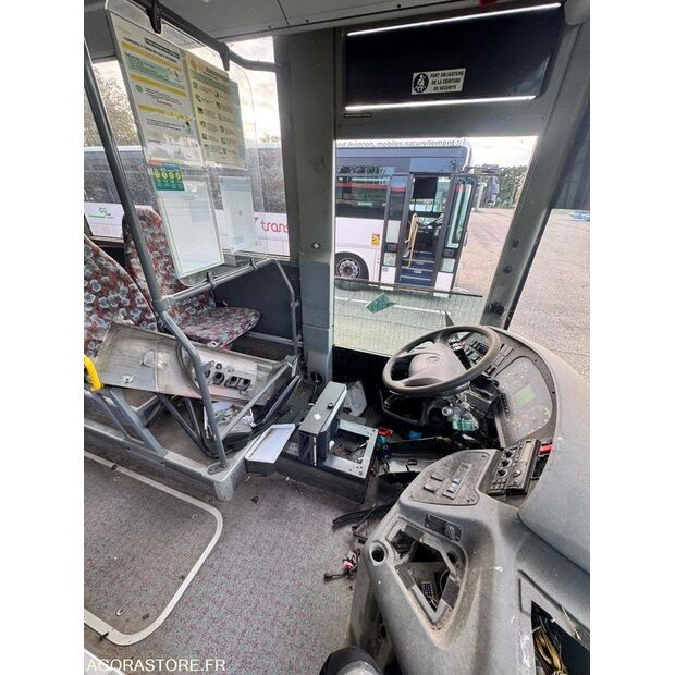 2011 مرسيدس بنز INTOURO-44834884