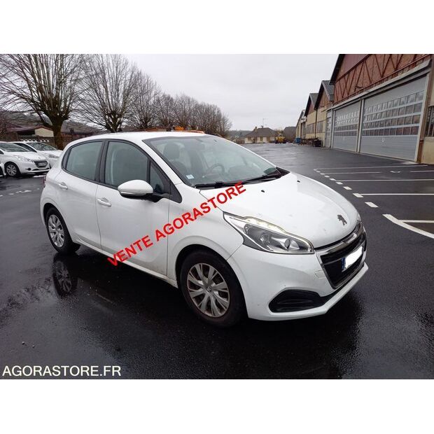 2015 Peugeot 208-44834986