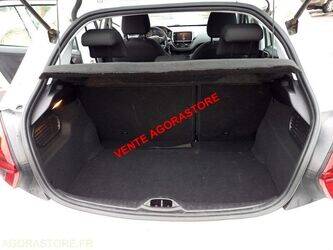 2015-peugeot-208-1402972-44834997