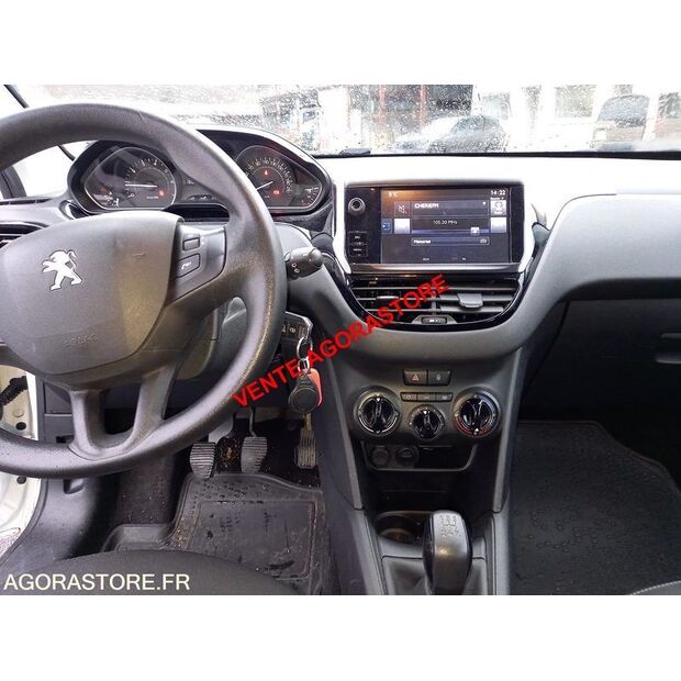 2015 Peugeot 208-44834999
