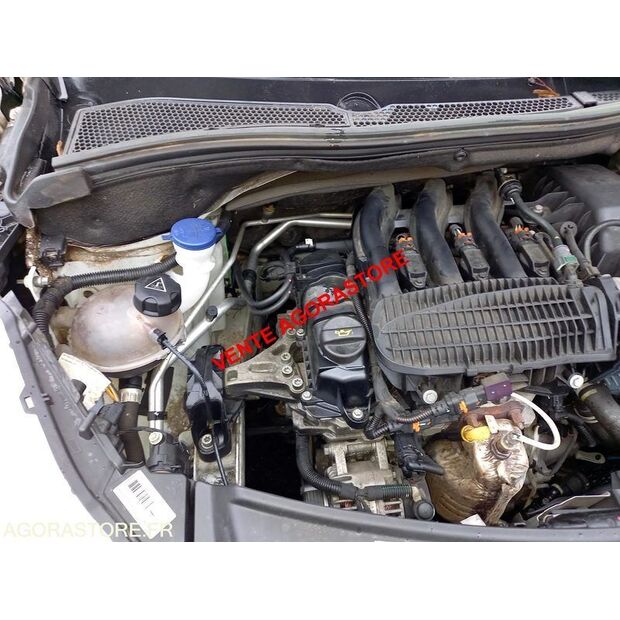 2015 Peugeot 208-44835005