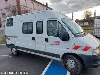 2005-peugeot-boxer-1402974-44835015