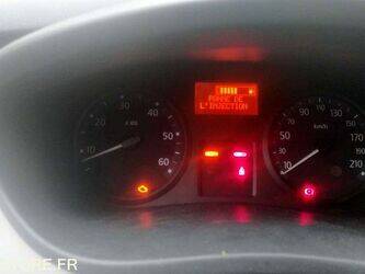 2013-renault-trafic-1402976-44835041