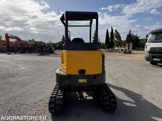 2016-bobcat-e26-1402979-44835090