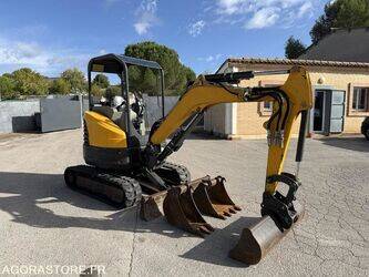 2016-bobcat-e26-1402979-44835093