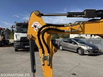 2016-bobcat-e26-1402979-44835096