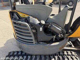 2016-bobcat-e26-1402979-44835104