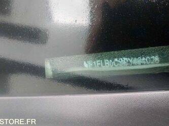 2013-renault-trafic-1402982-44835140