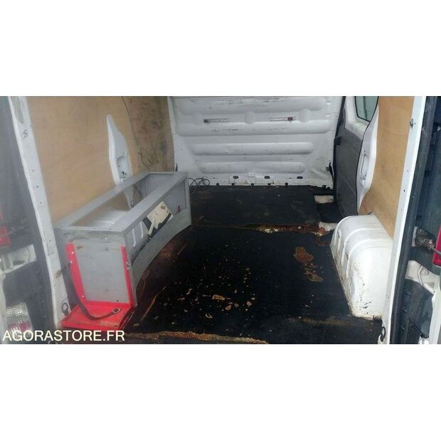 2013 Renault Trafic-44835141