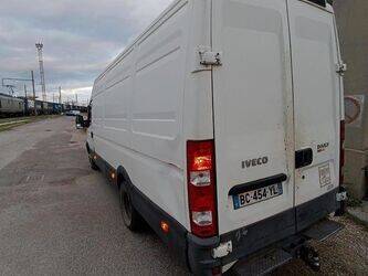 2010-iveco-daily-35c15-44835202