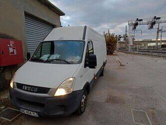2010-iveco-daily-35c15-44835203