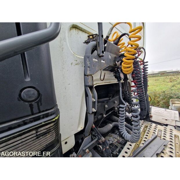 2010 Renault PREMIUM-44835257