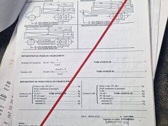 2010-renault-premium-1402990-44835279