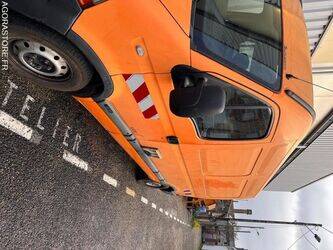 2009-renault-master-1402995-44835326