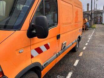 2009-renault-master-1402995-44835328