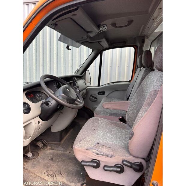 2009 Renault Master-44835335