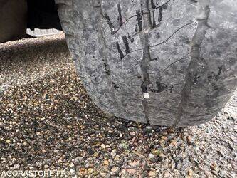 2009-renault-master-1402995-44835337