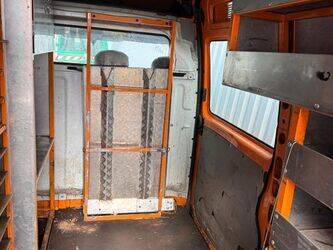 2009-renault-master-1402995-44835338