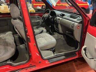 2005-renault-kangoo-1402996-44835346