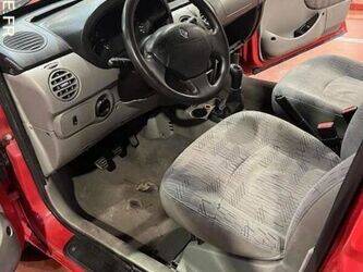 2005-renault-kangoo-1402996-44835347