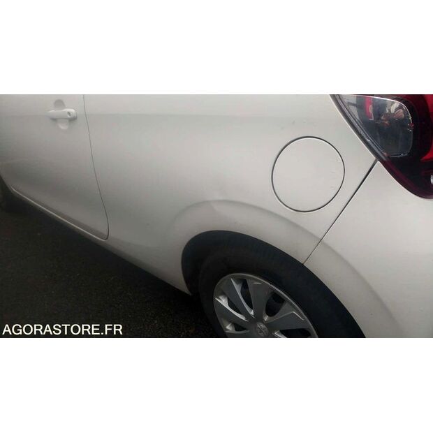2015 Peugeot 108-44835354