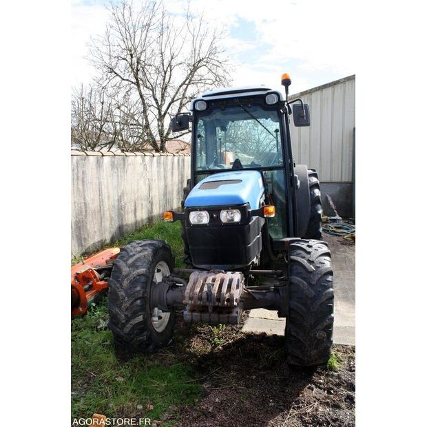 2001 New Holland TN90F-44835371