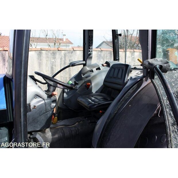 2001 New Holland TN90F-44835373