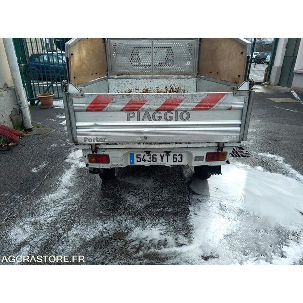 2008 بياجيو Porter-44835400