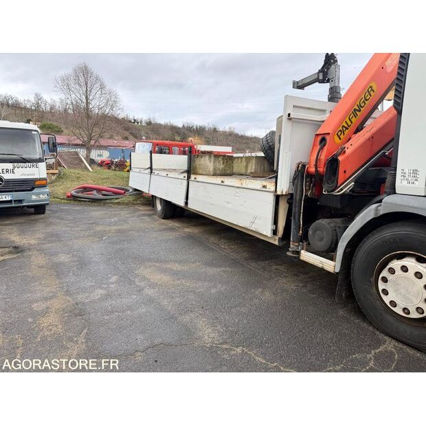 2005 Renault PREMIUM-44835403