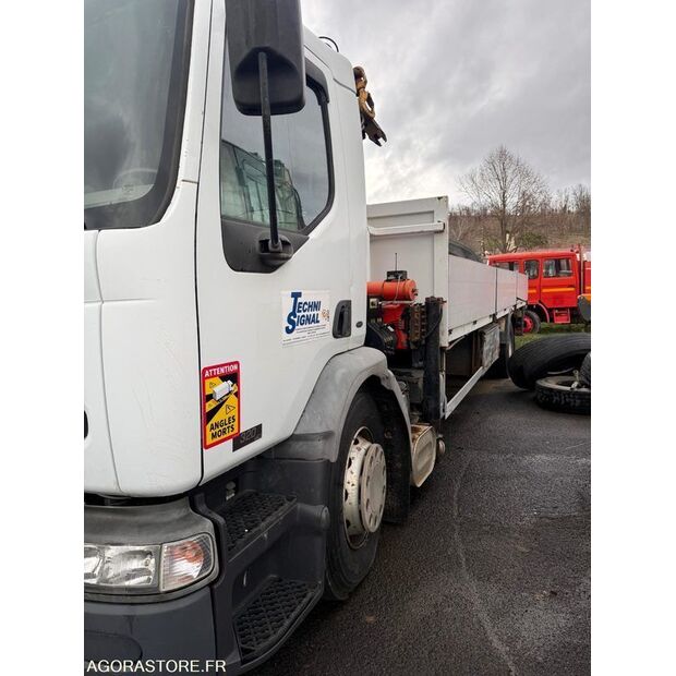 2005 Renault PREMIUM-44835404