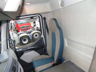 2014-volvo-fl-16-220-44835612