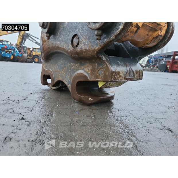 2020 كاس CX250D-44835801