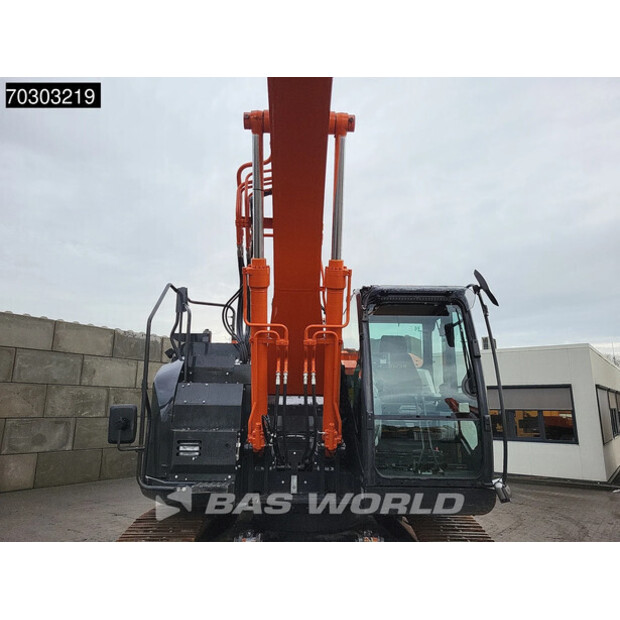 2019 Hitachi ZX225USLC-6-44835833
