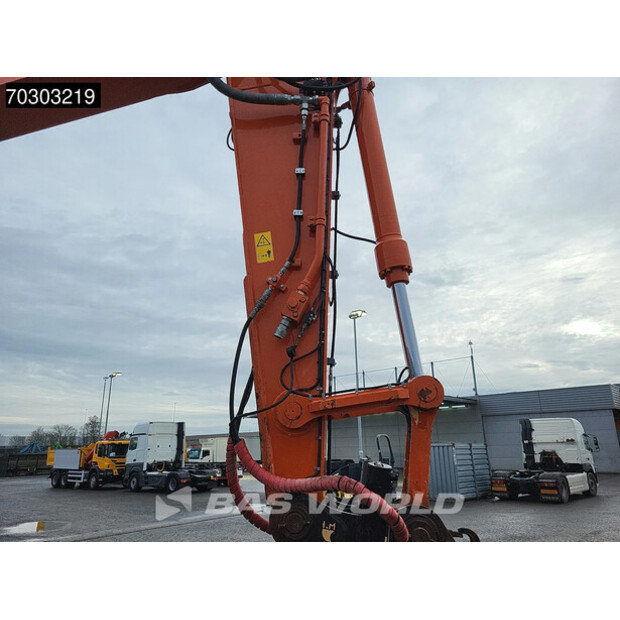 2019 Hitachi ZX225USLC-6-44835836