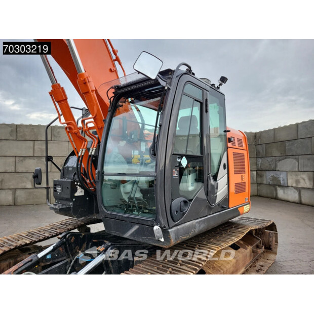 2019 Hitachi ZX225USLC-6-44835850