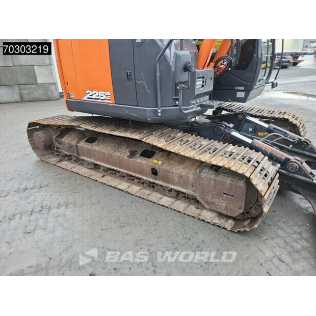 2019 Hitachi ZX225USLC-6-44835851