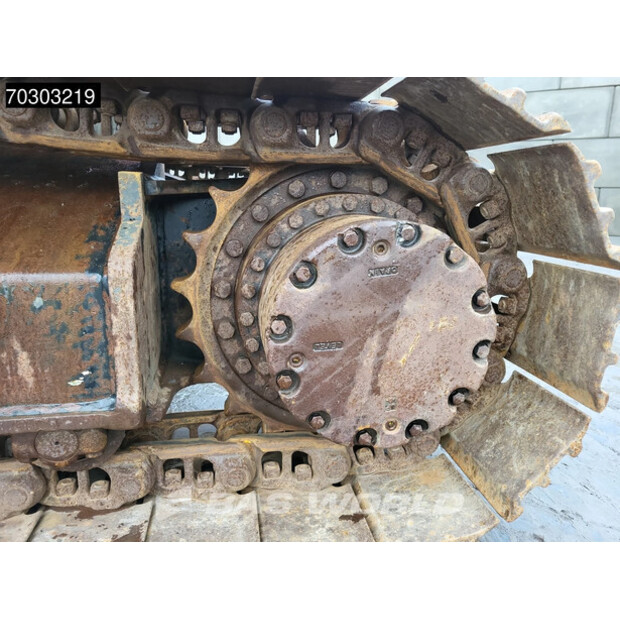 2019 Hitachi ZX225USLC-6-44835857